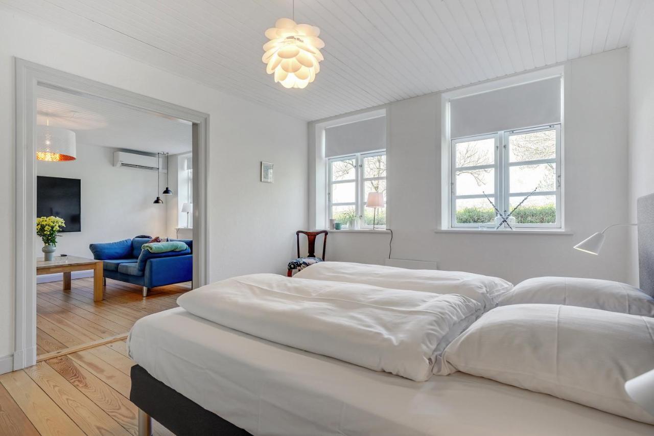 Hotel Apartment With A Lake View - 2 Room Apartment Kruså Exteriér fotografie